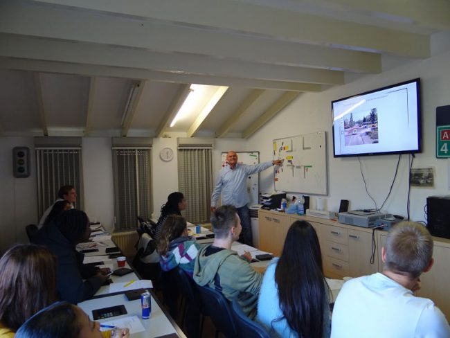 Theorie Rijbewijs Almere Elmers