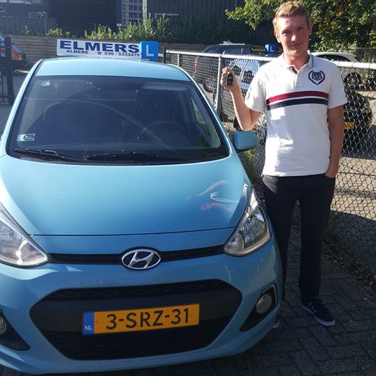 Elmers Rijschool Almere Geslaagd Rijbewijs
