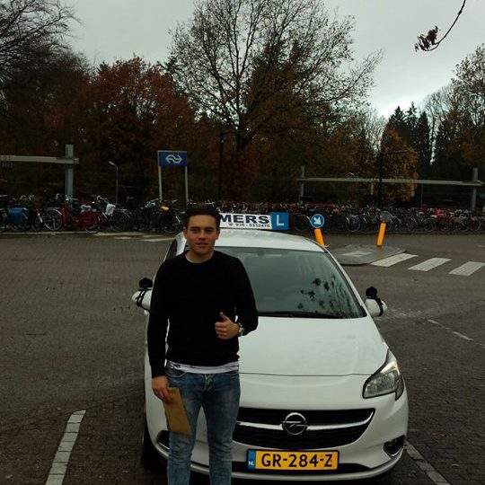 Elmers Rijschool Praktijk Examen Student