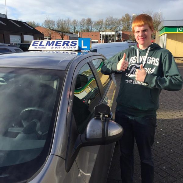 Elmers Rijschool Praktijk Examen Student