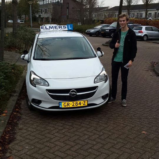 Elmers Rijschool Praktijk Examen Student