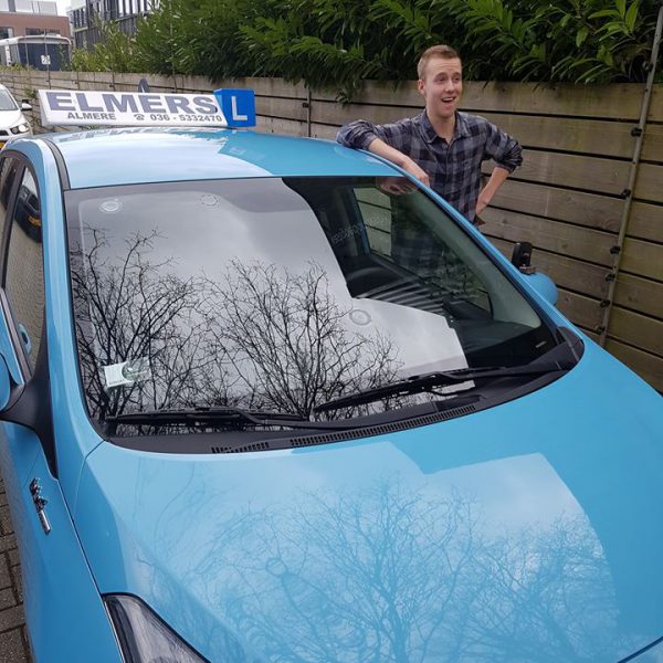 Elmers Rijschool Student Rijbewijs Gehaald
